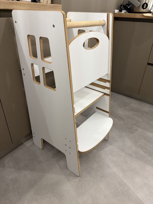 Кула Монтесори отлично съсъояние