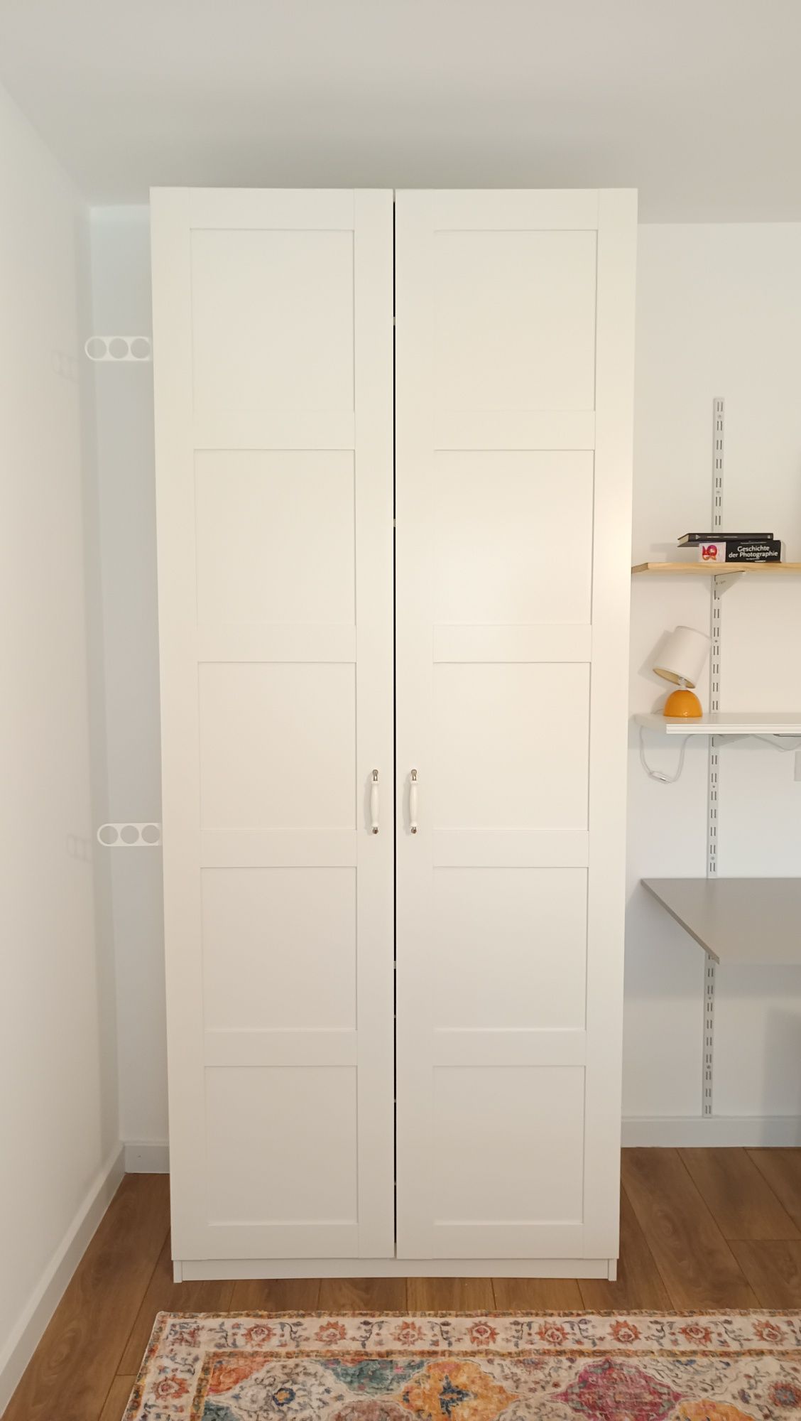 Pax, Dulap haine mare, elegant și înalt: 236x100x60 cm