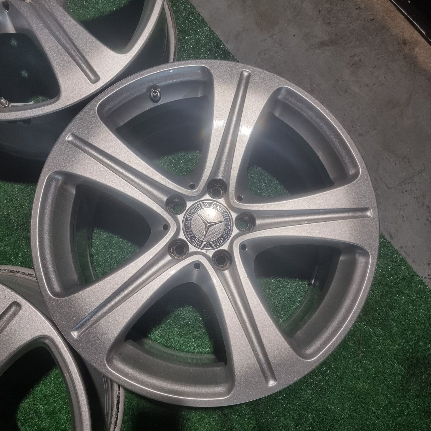 Jante originale Mercedes Clasa E W213 r 18