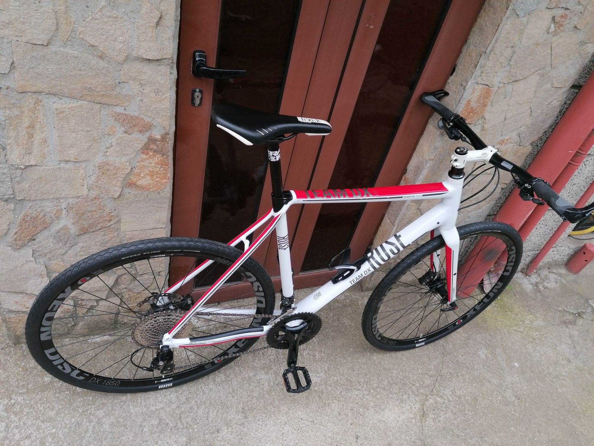 ROSE Гравел Хибрид 28 цола, Shimano 105, Хидравлика
