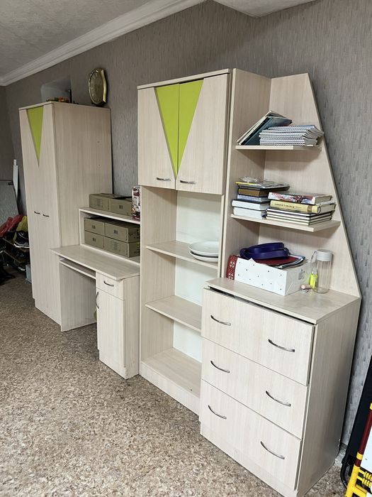 Продам в детскую стенку.