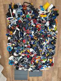 Продам ОРИГИНАЛЬНОЕ Lego. ( 5,3 кг)