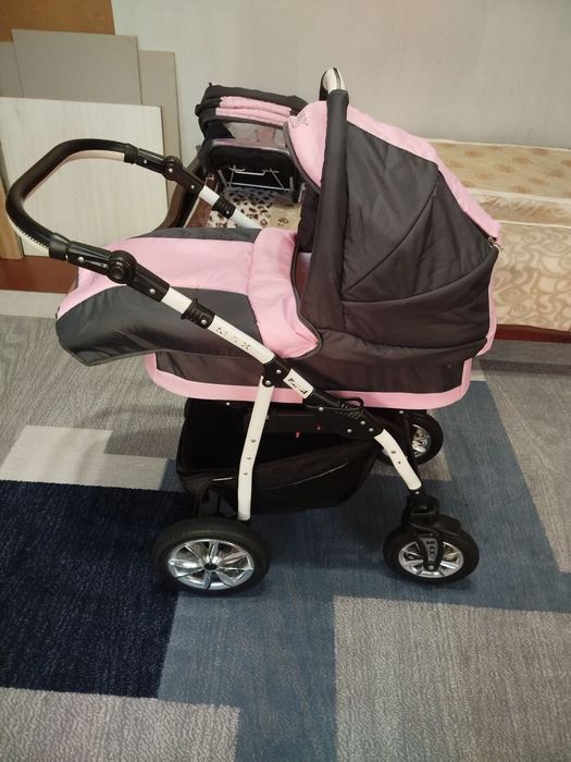 Продается детская коляска