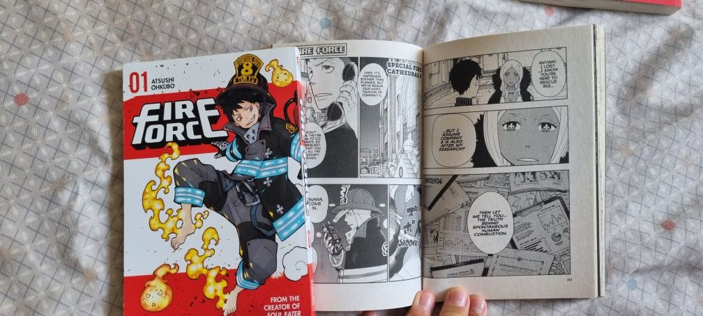 Manga Fire Force Vol. 1 si 3 , Tokyo Ghoul Vol. 1 si 2