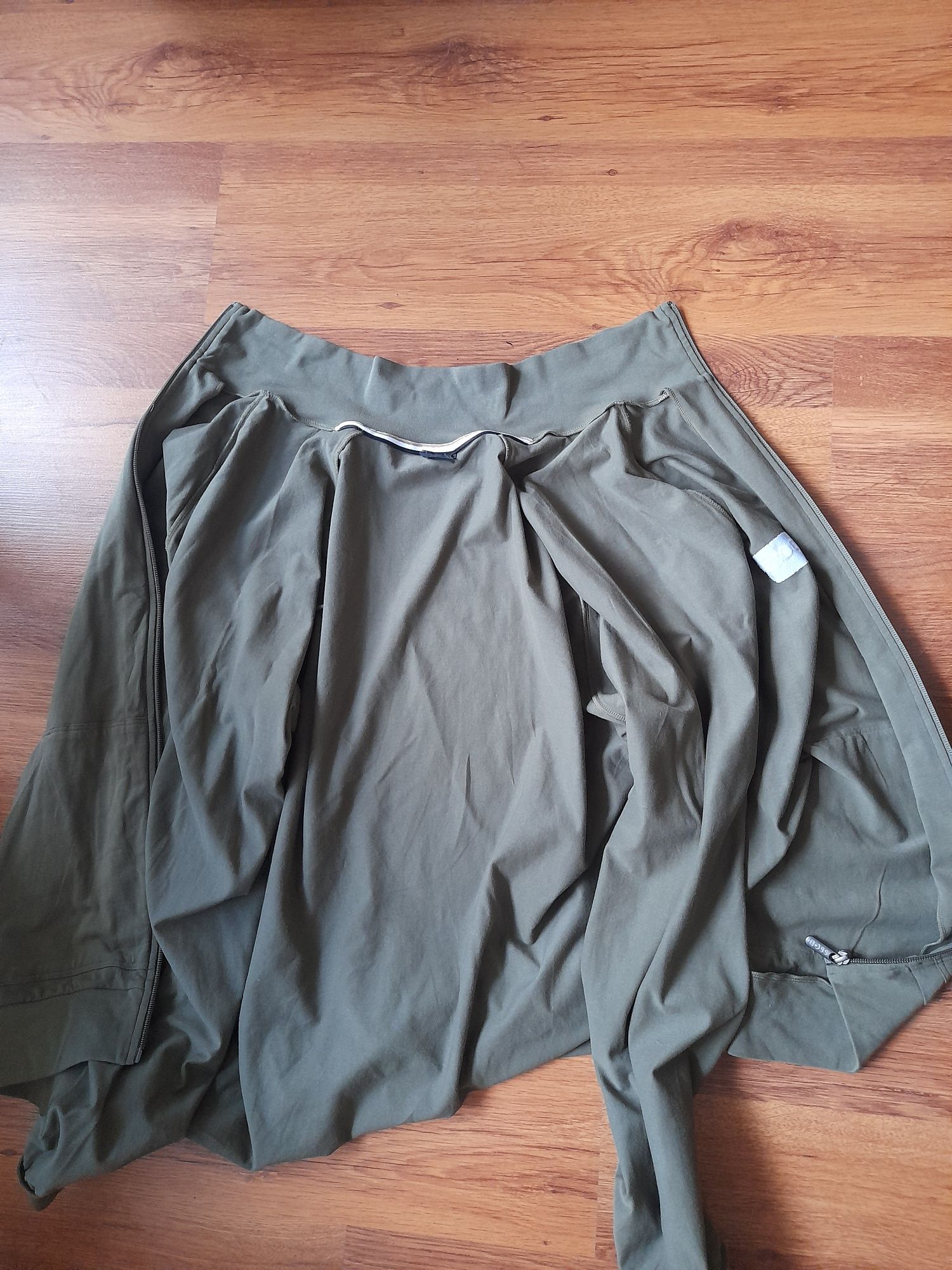 Boss мъжко горнище 2XL размер.