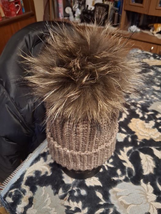 Căciuli de iarnă frumoase.