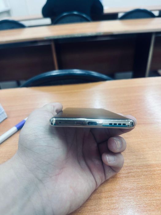 Infinix X6731B))