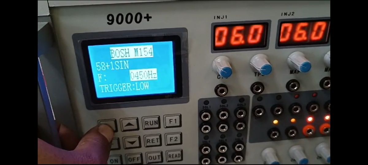 Генератор симулятор сигналов ЭБУ двигателя автомобиля