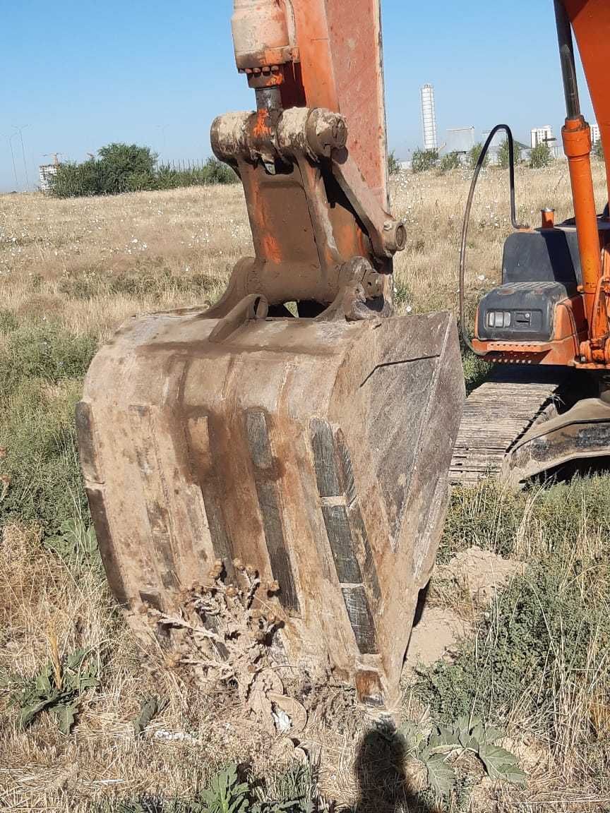 Экскаватор гусеничный