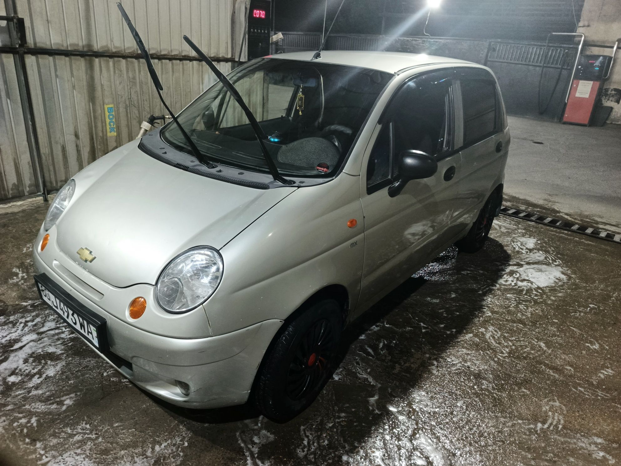 Matiz polluks holati yaxshi zang olgan joyi oxrgi narxi 1900bor
