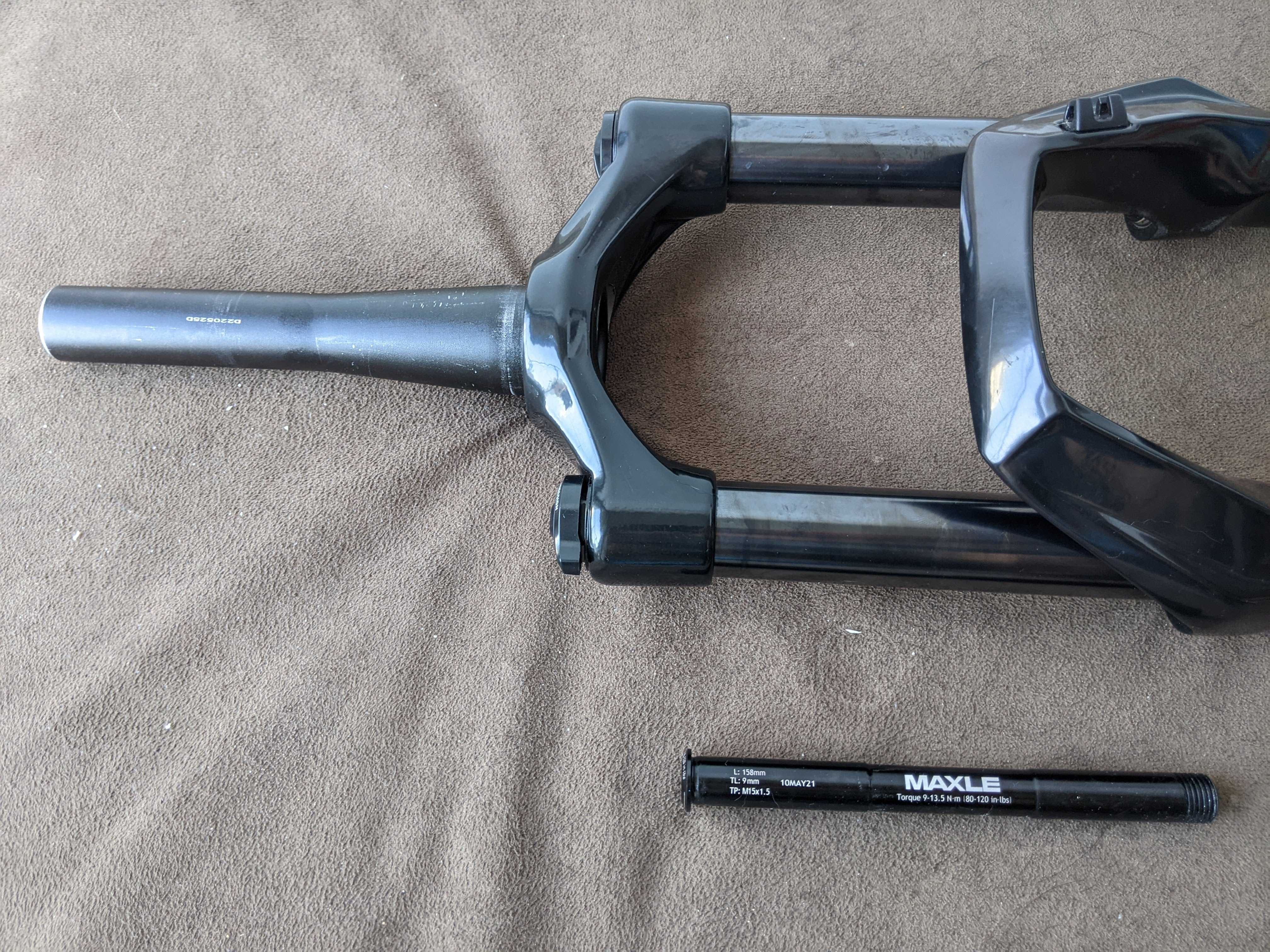 Вилка 29, 140mm, 15x110, Recon Silver RL, Maxle Stealth