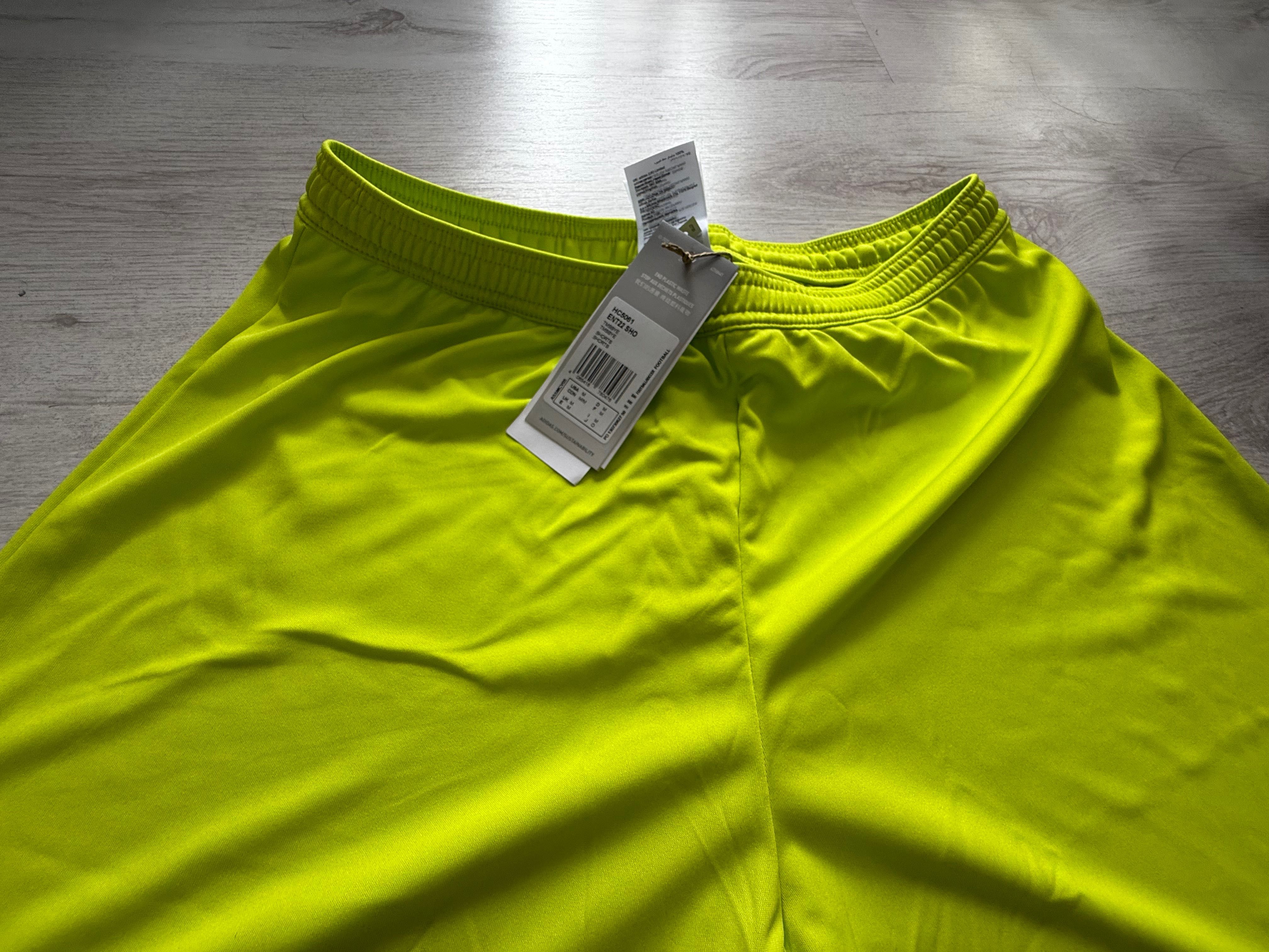 Червени спортни шорти adidas Performance ENTRADA 22