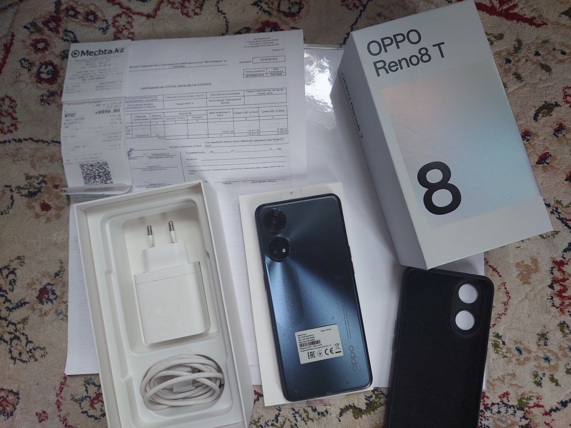 Смартфон OPPO8 T