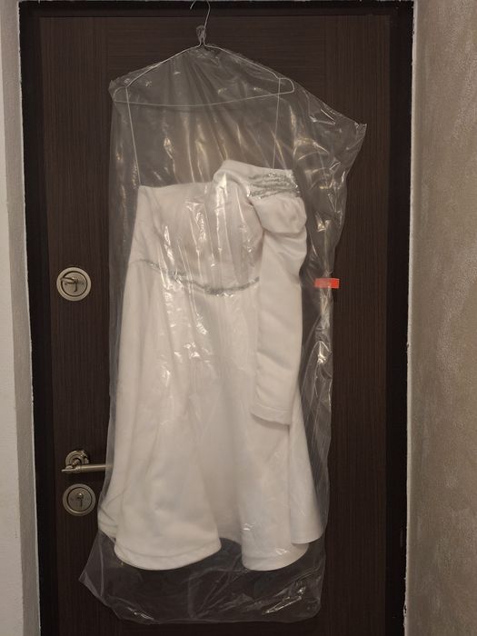 Vand rochie alba cununie