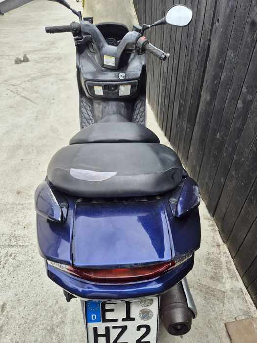 Scuter SUZUKI  burgam 125 cm