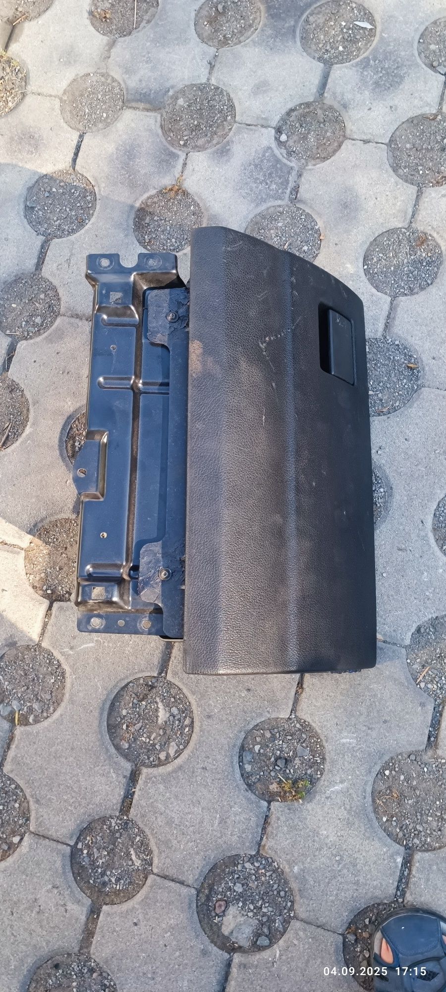 Жапка опел зафира 1.6    2001г.