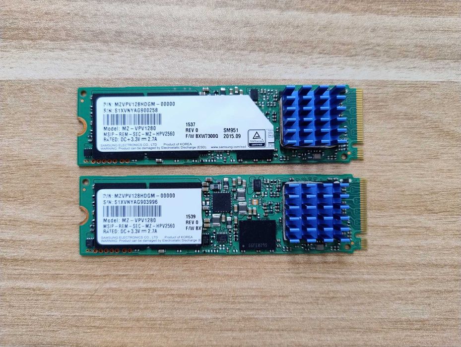 Set RAID1 : 2 x 128GB M.2 SSD Samsung SM951-NVMe MLC pt Server/PC