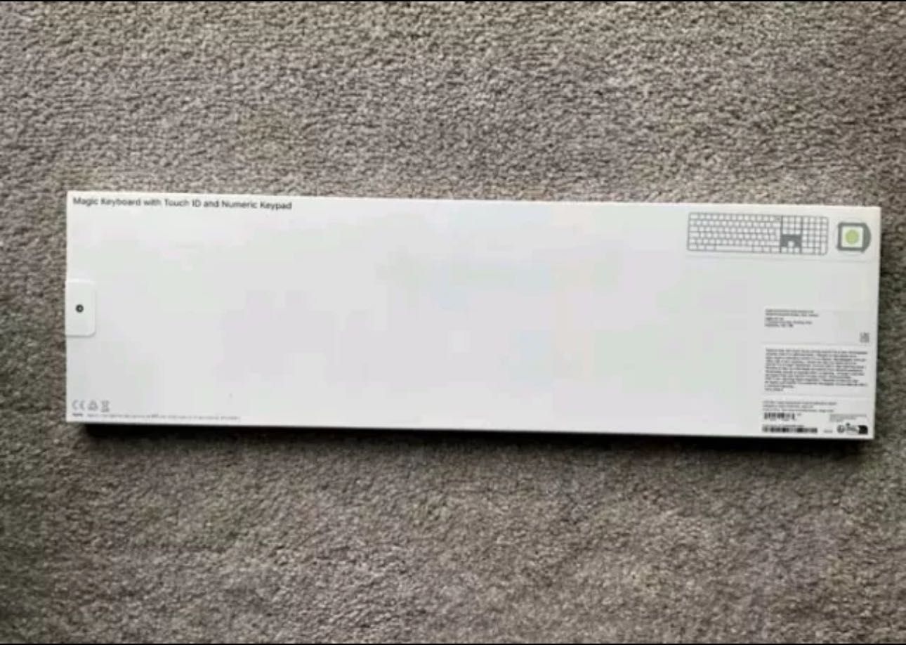 Нова клавиатура Apple Magic Keyboard touch ID