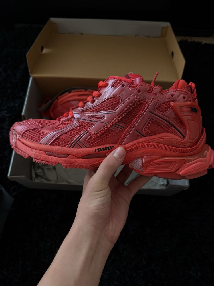 Balenciaga Runner