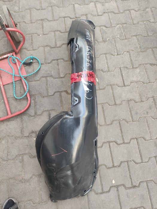 Ауди С4 передний подкрылок