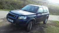 Usa land rover freelander in 3 usi