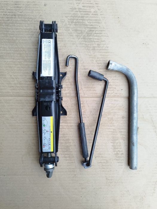 Cric Audi A3/Vw Passat B8 Golf 8/Superb B8/Leon