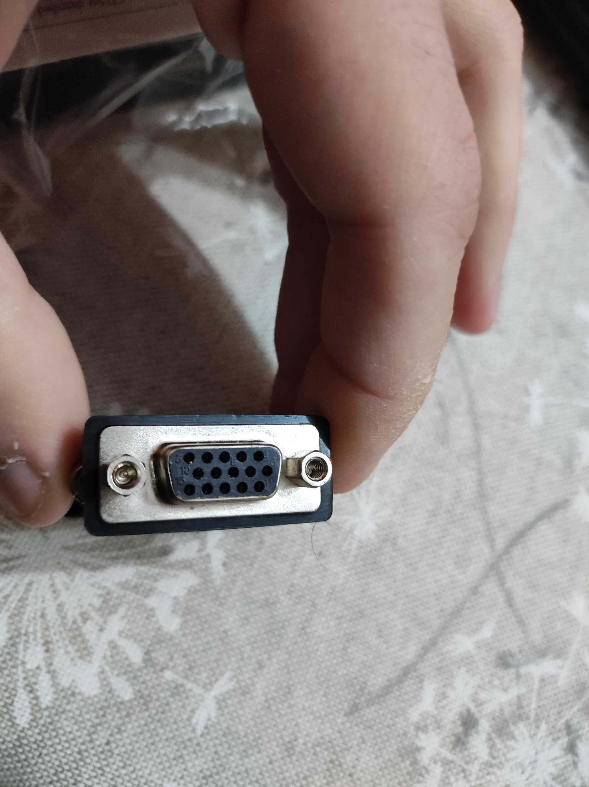 HP преходник VGA към USB порт адаптер + опция Display port - USB