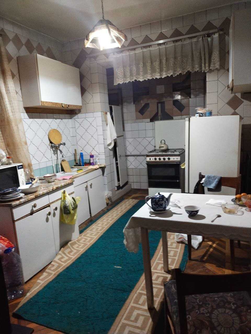 Низкая цена срочно продаю 2-х квартиру на массиве Бешагач (БШ)
