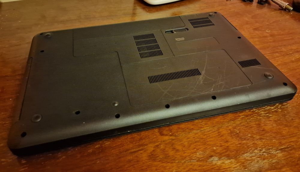 Compaq Presario CQ57 funcțional