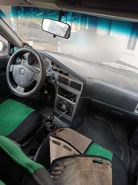 Avareniy Nexia sotiladi