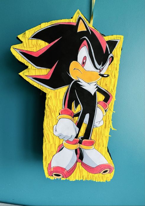 Шадоу пинята Черен Соник Shadow