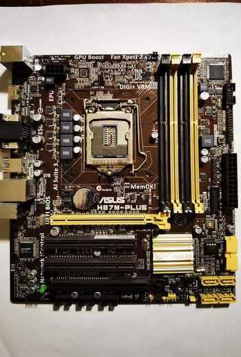 Продавам дънo Asus H