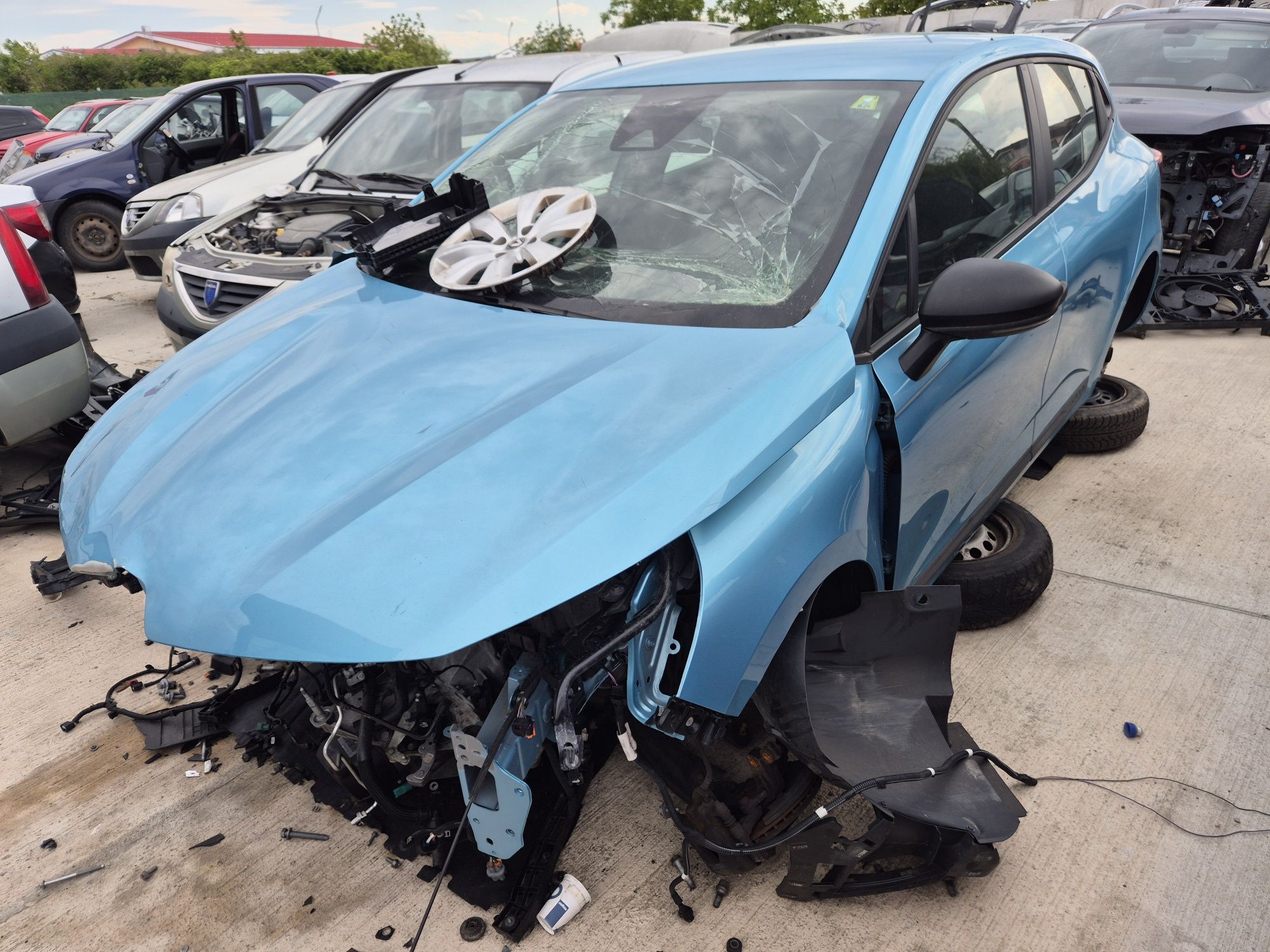 Dezmembram Renault Clio 5 2022 1.0i Benzina SCE