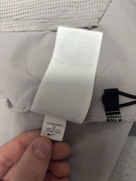 Nike tech windbreaker