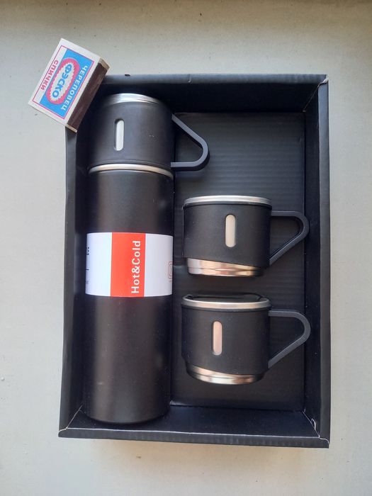 Продаётся термос