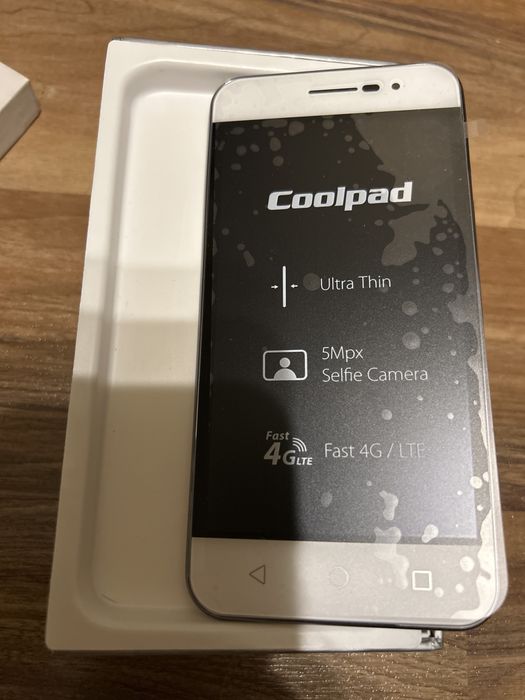 Нов мобилен телефон Coolpad Porto Е560, бял