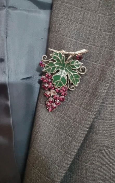 Costum format din vestă si pantalon măr. 38