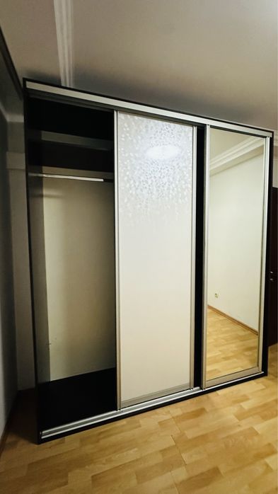 Шкаф гардеробные