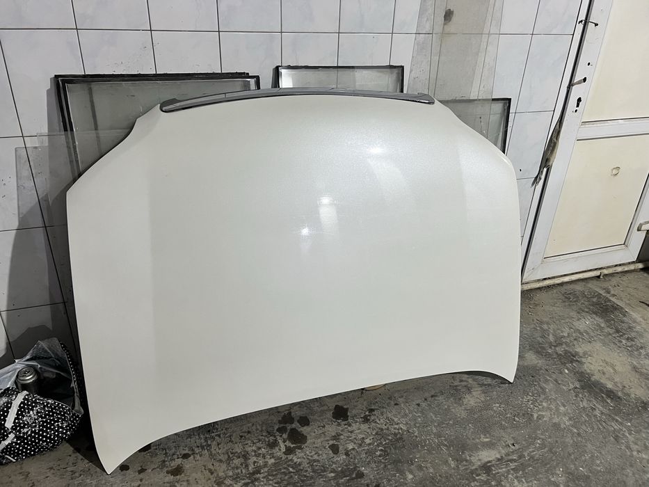 Капот Toyota Land Cruiser 150