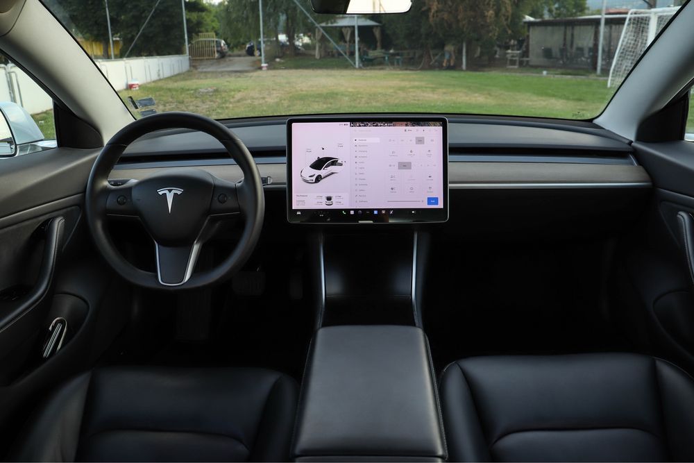 Tesla 3 DualMotor