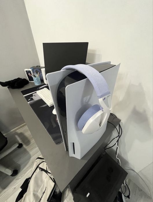 Продам PlayStation5