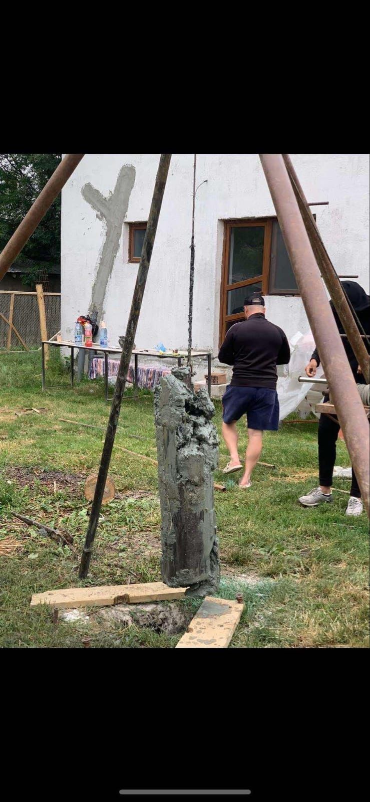 Execut foraje puturi de mica si mare adancime