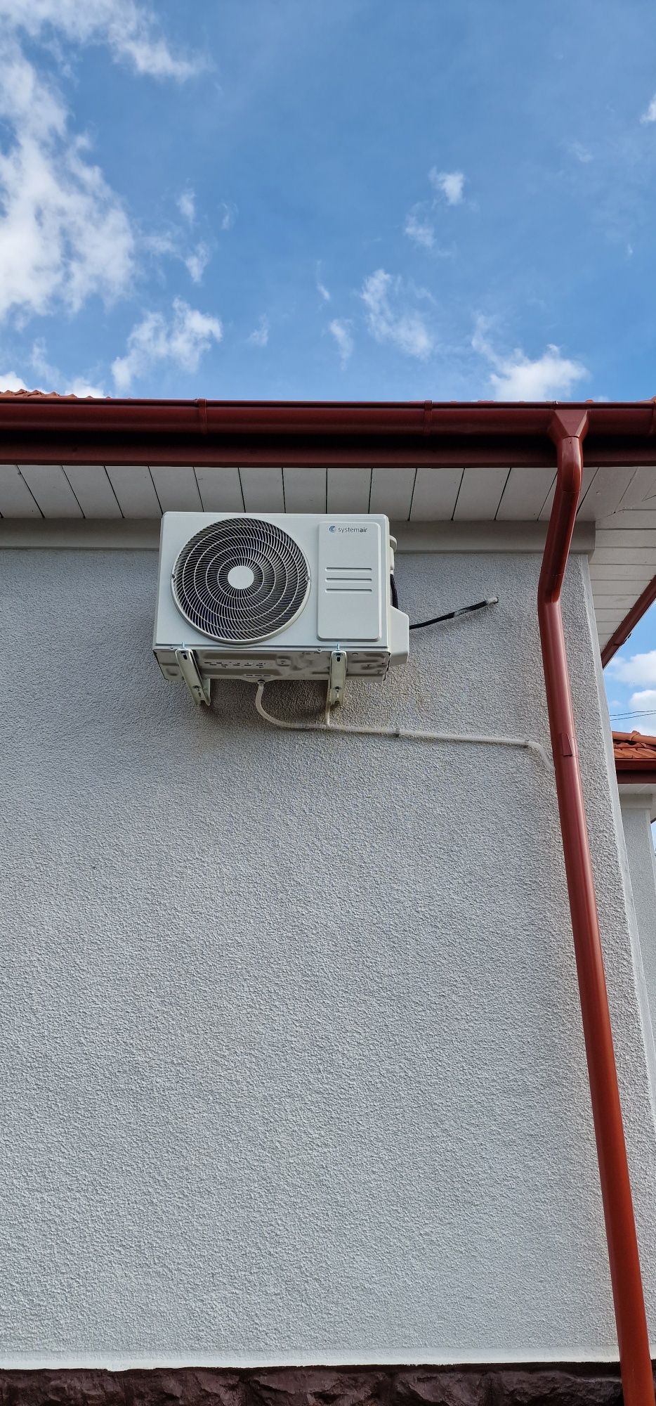 Montaj, vanzare si service aer conditionat si pompe de caldura