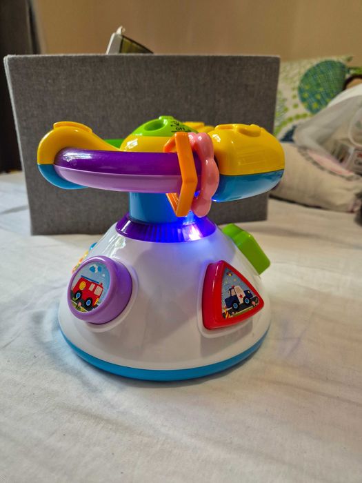 Jucarie copii Volan interactiv cu sunete si proiectii