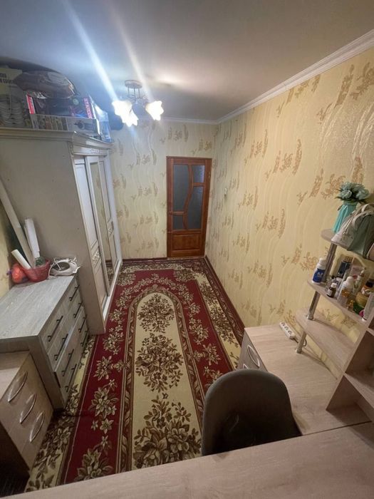 Срочно продается 3хкм квартира на 1этаже