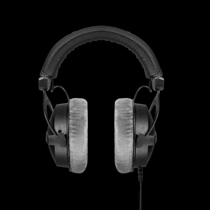 Pachet casti Hi-Fi Beyerdynamic DT 770 Pro 80 Ohm + DAC iFi ZEN DAC V2