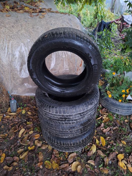 Anvelope iarnă Continental 215/65 R16