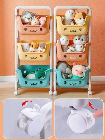 Детска етажерка в пастелни цветове