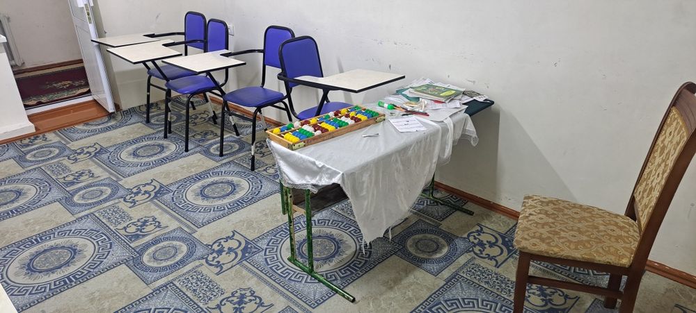 Сто стуллар сотилади