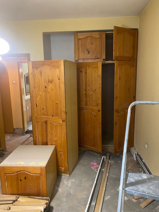 Гардероби 4 от дърво